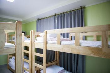 Hans House 2*