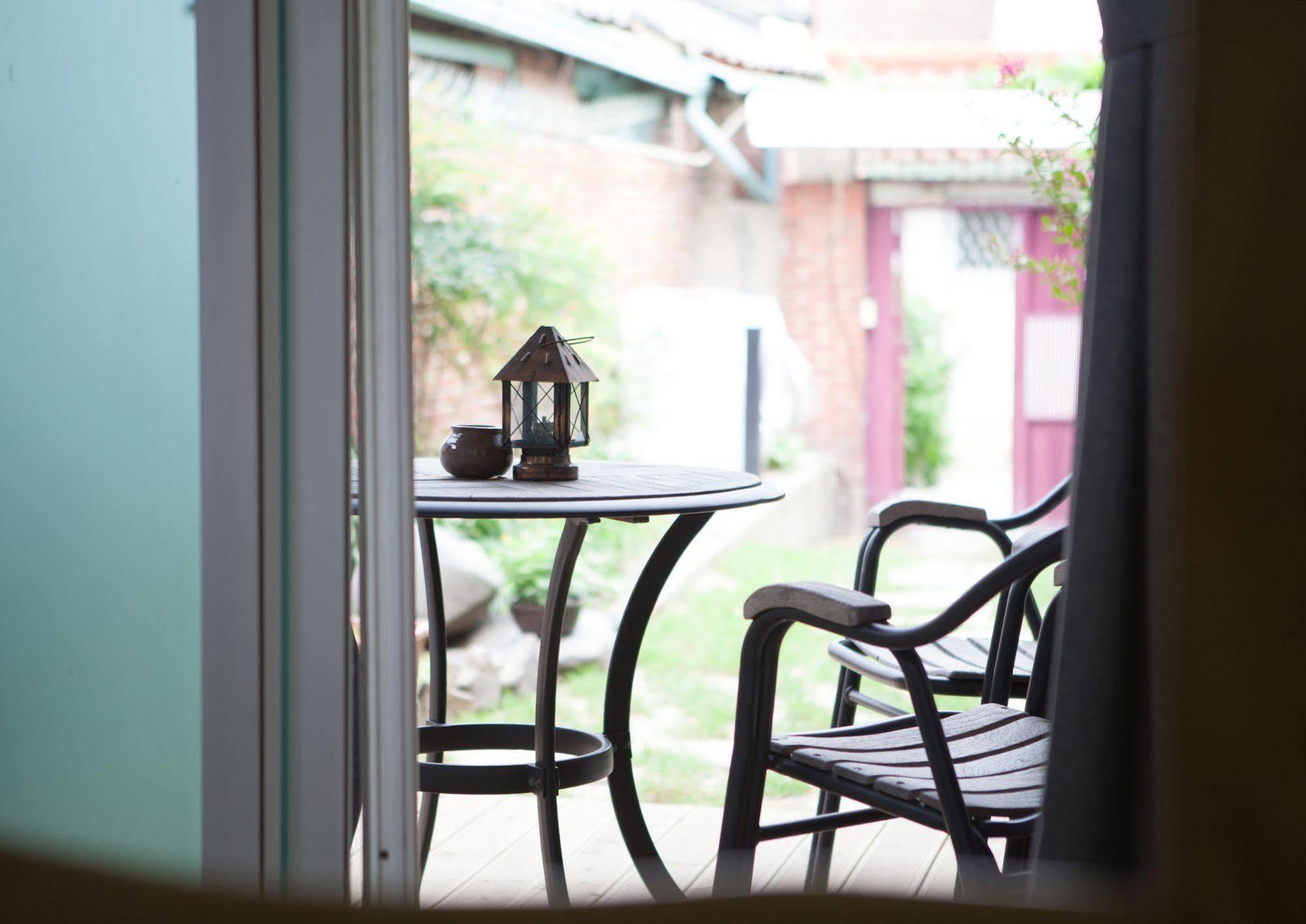 Hans House 2*